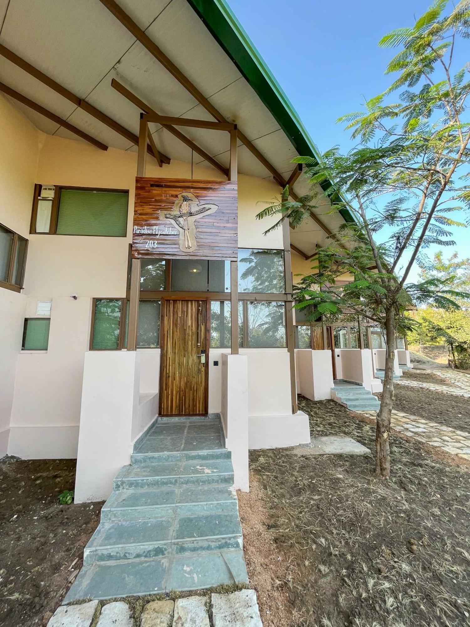 Tadoba Jungle Camp Hotel Mohurli Exterior photo