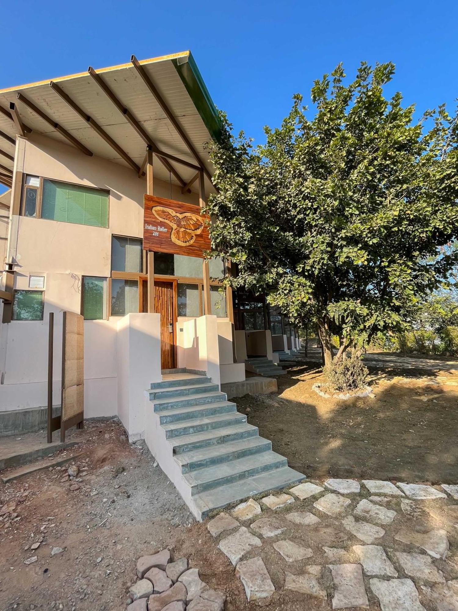 Tadoba Jungle Camp Hotel Mohurli Exterior photo